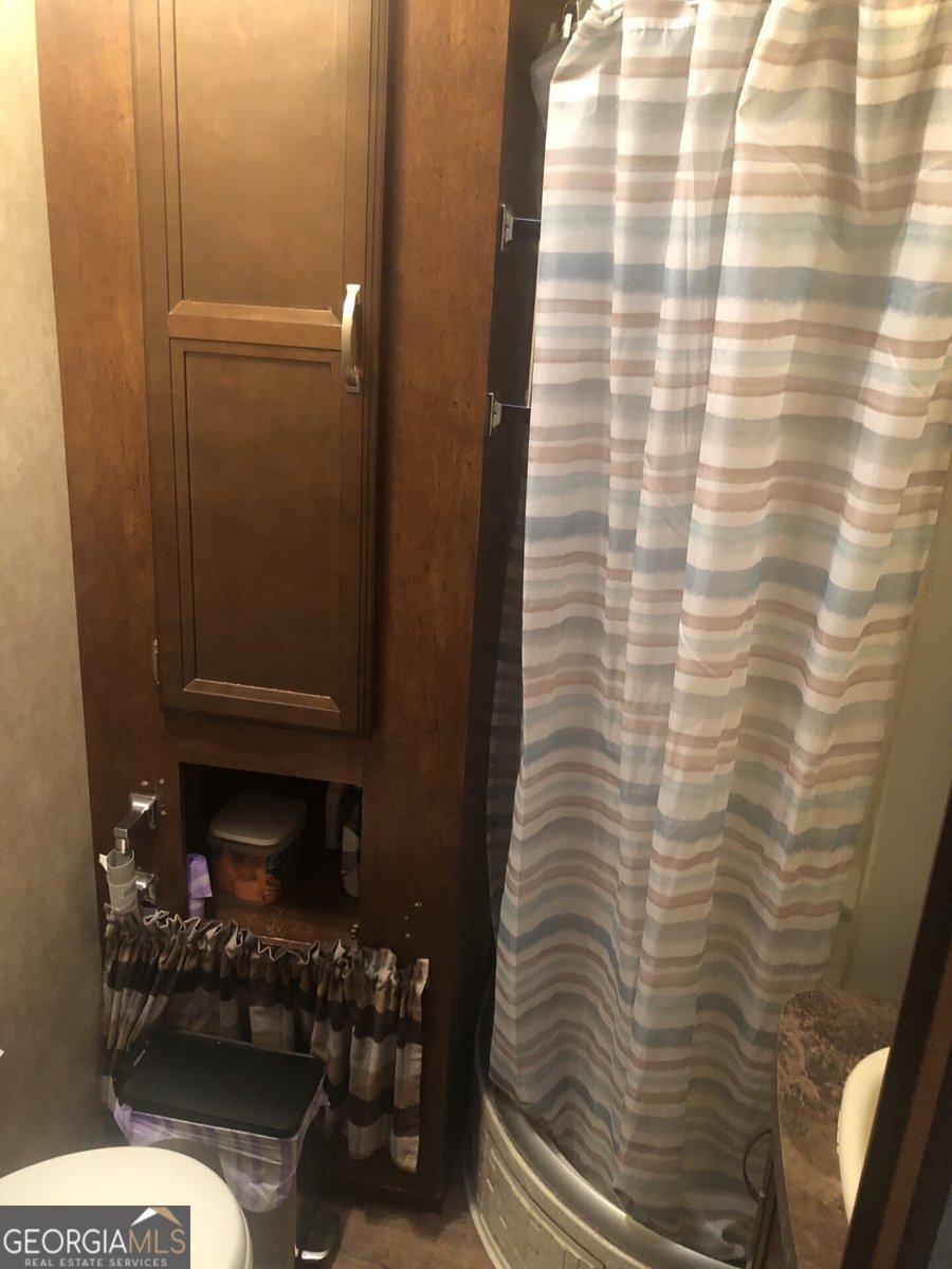 552 Riverside Drive Cleveland - 7