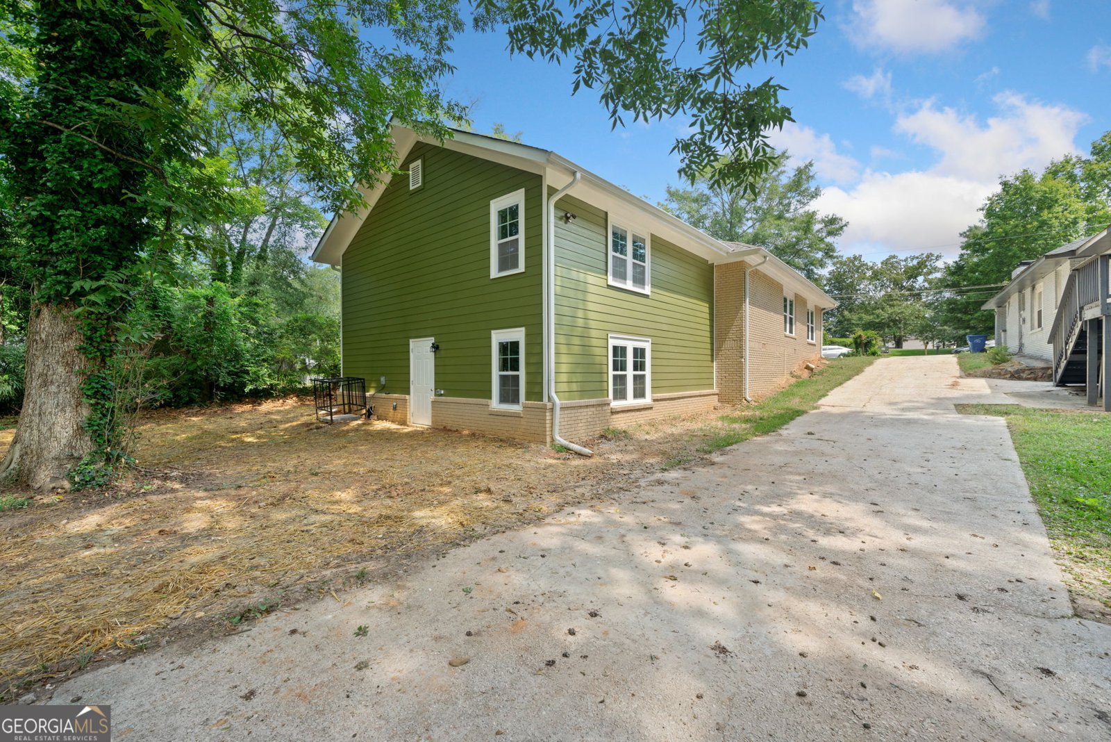 1546 Richland Road Atlanta - 47