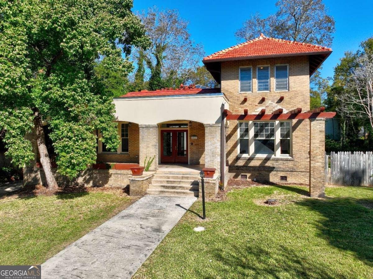 2733 Hillcrest Avenue Macon - 2