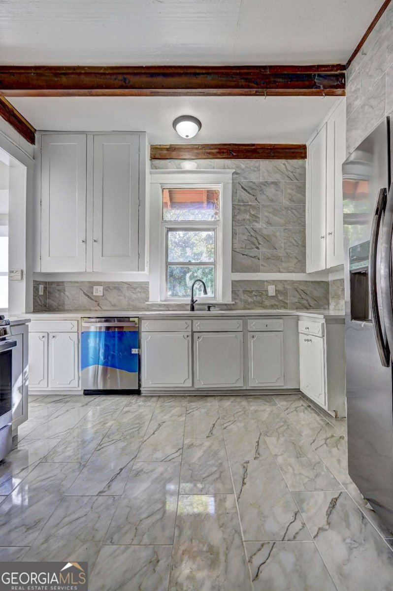 2733 Hillcrest Avenue Macon - 29