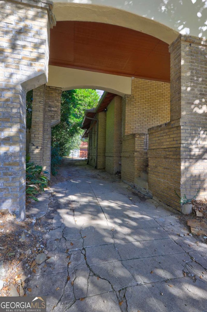2733 Hillcrest Avenue Macon - 42
