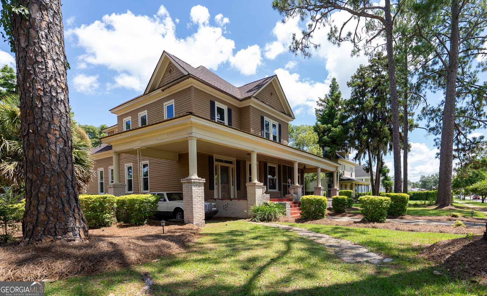 212 Hand Avenue Pelham - 10