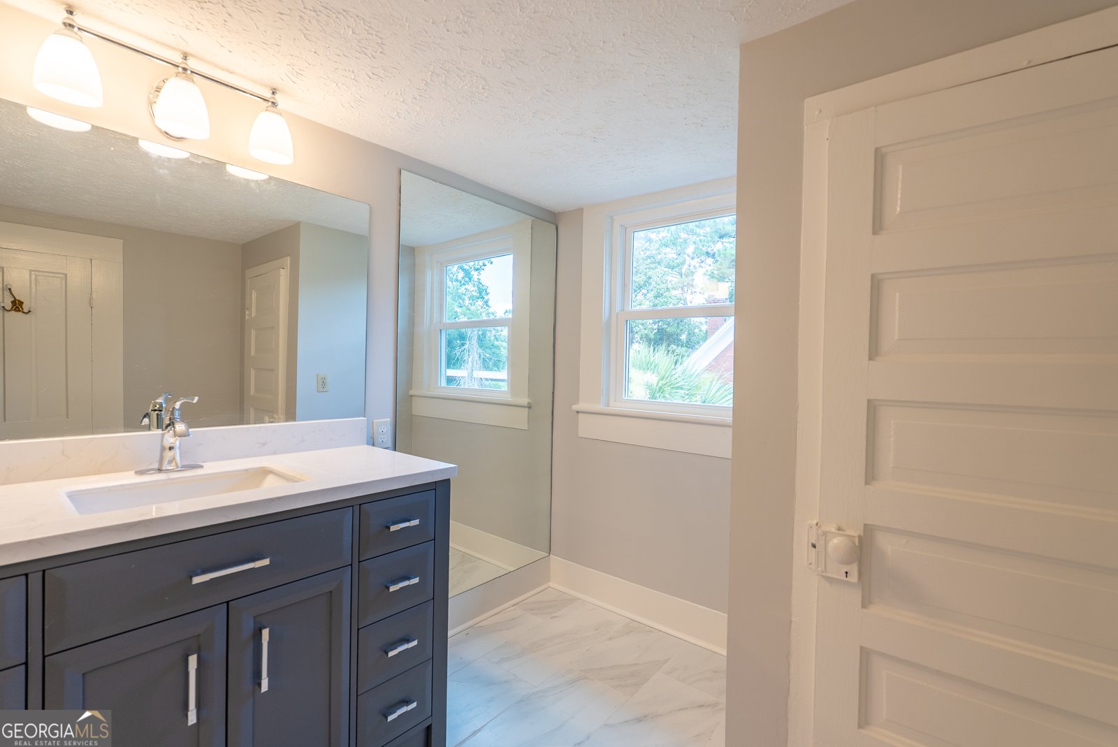 212 Hand Avenue Pelham - 24