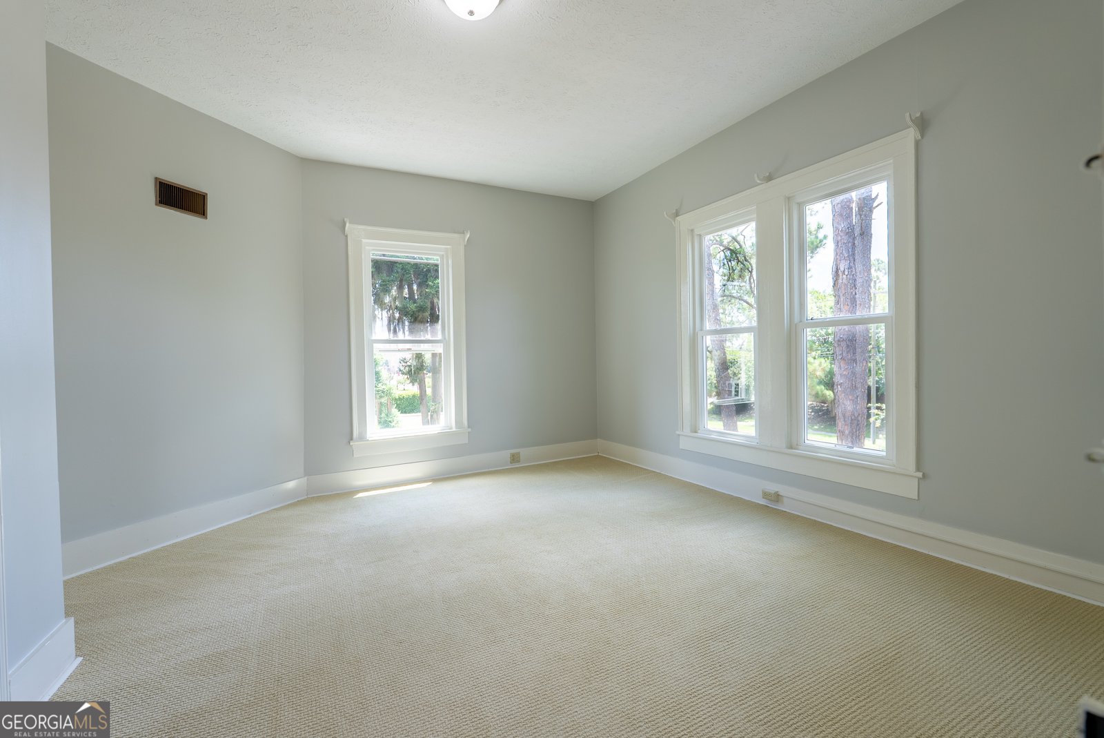 212 Hand Avenue Pelham - 36