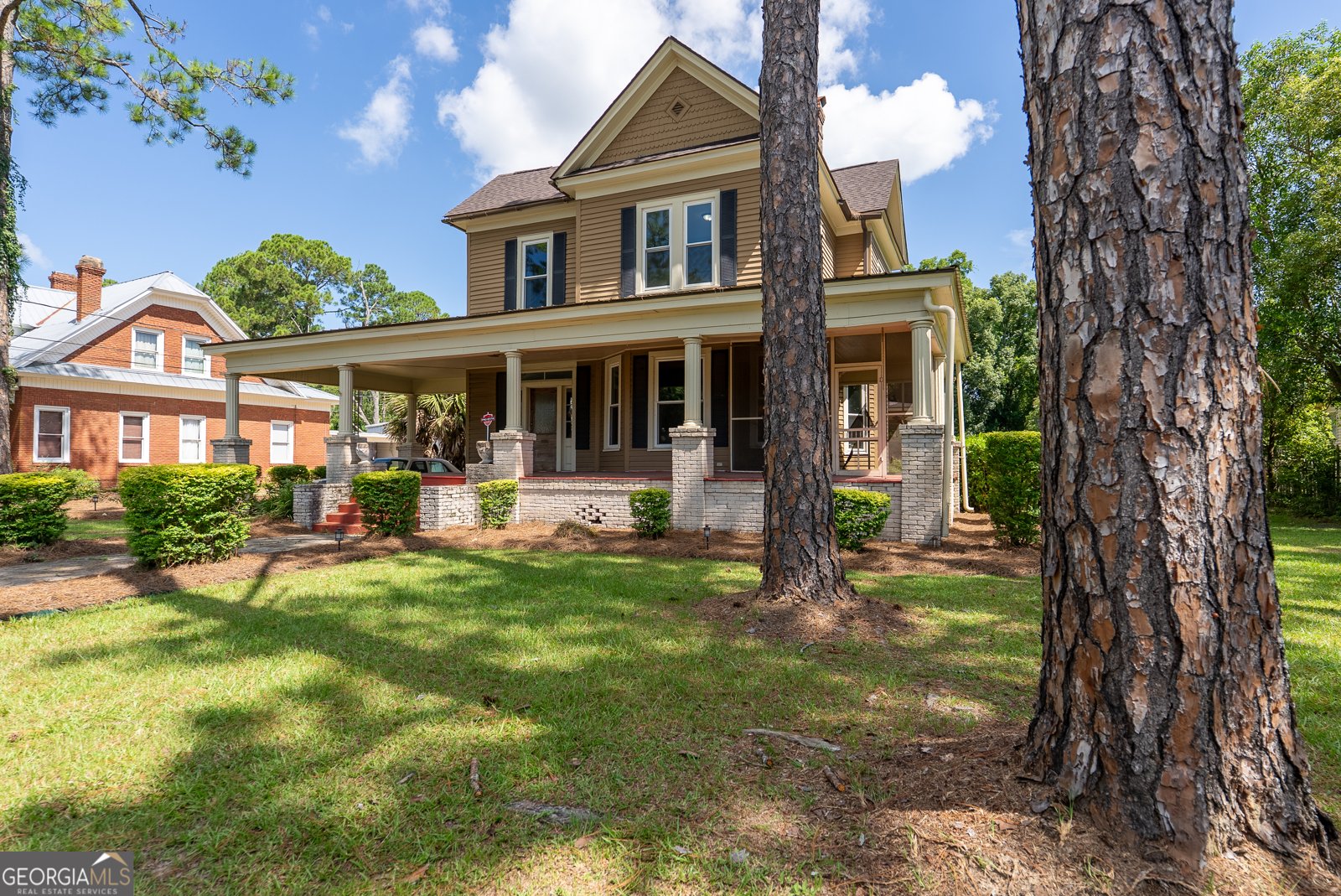 212 Hand Avenue Pelham - 75