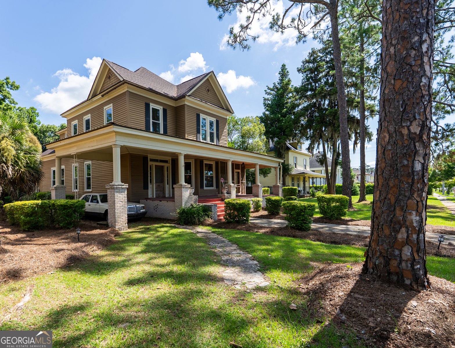 212 Hand Avenue Pelham - 79
