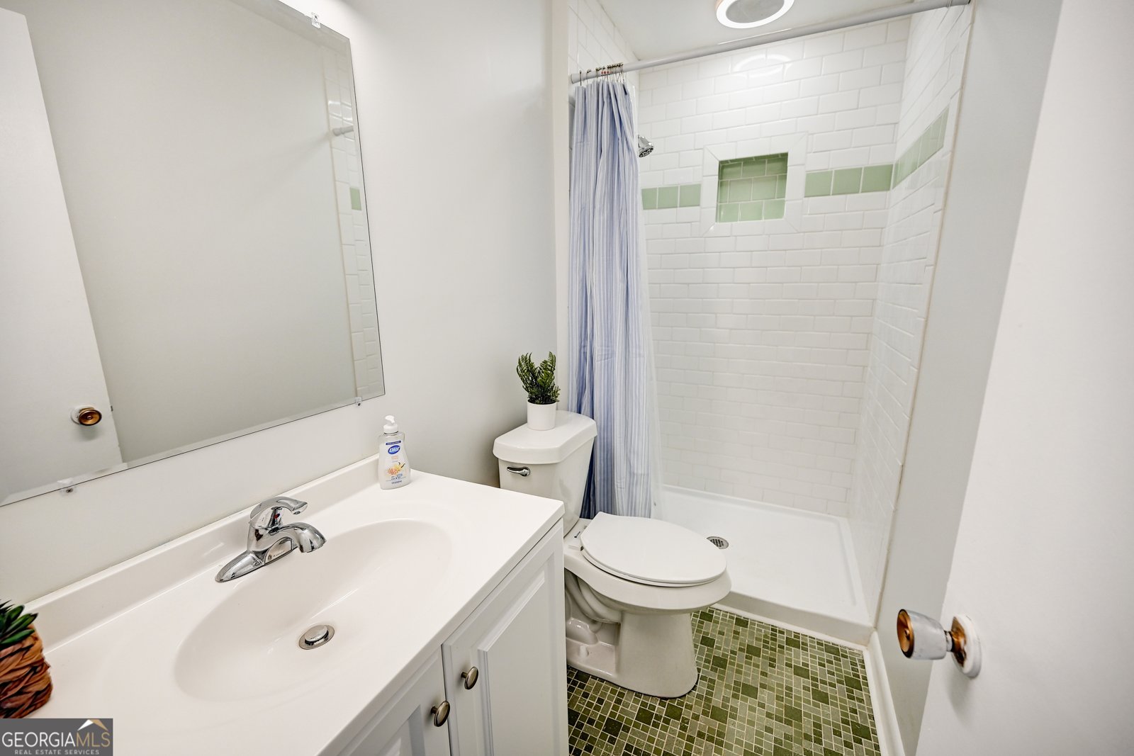 1202 Franklin Road Plainville - 22