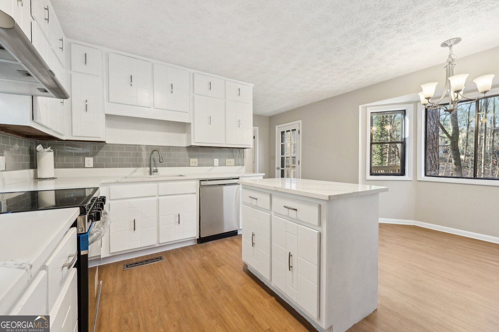 680 Branch Valley Court Roswell - 6