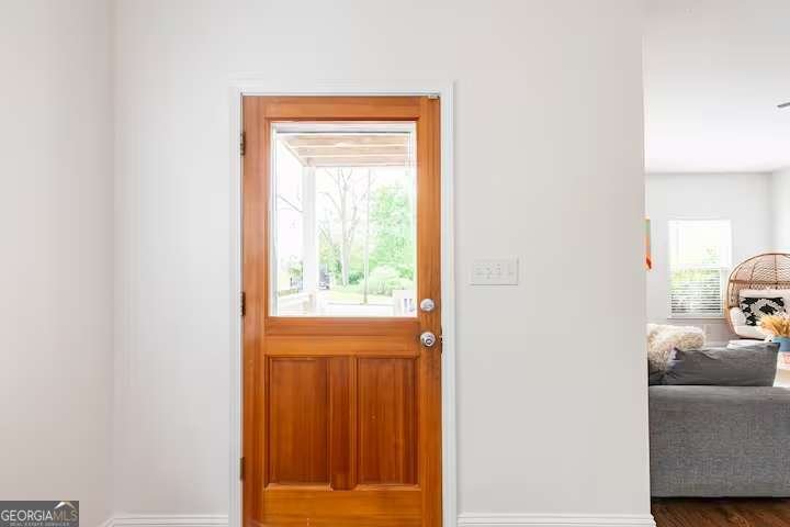 673 Windsor Street Atlanta - 9