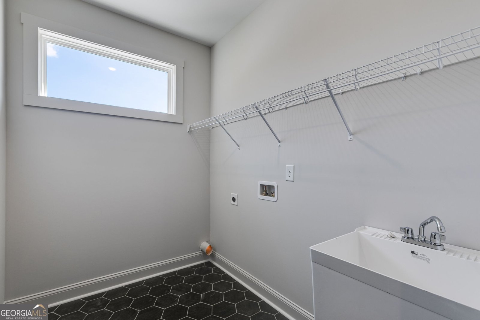 1593 Bethesda Church Road Carrollton - 27