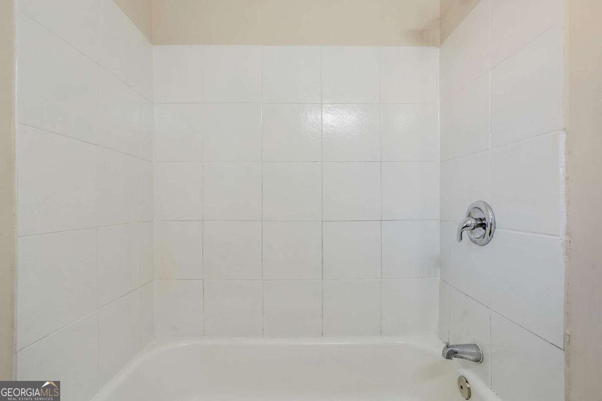 2182 Loring Court Decatur - 13