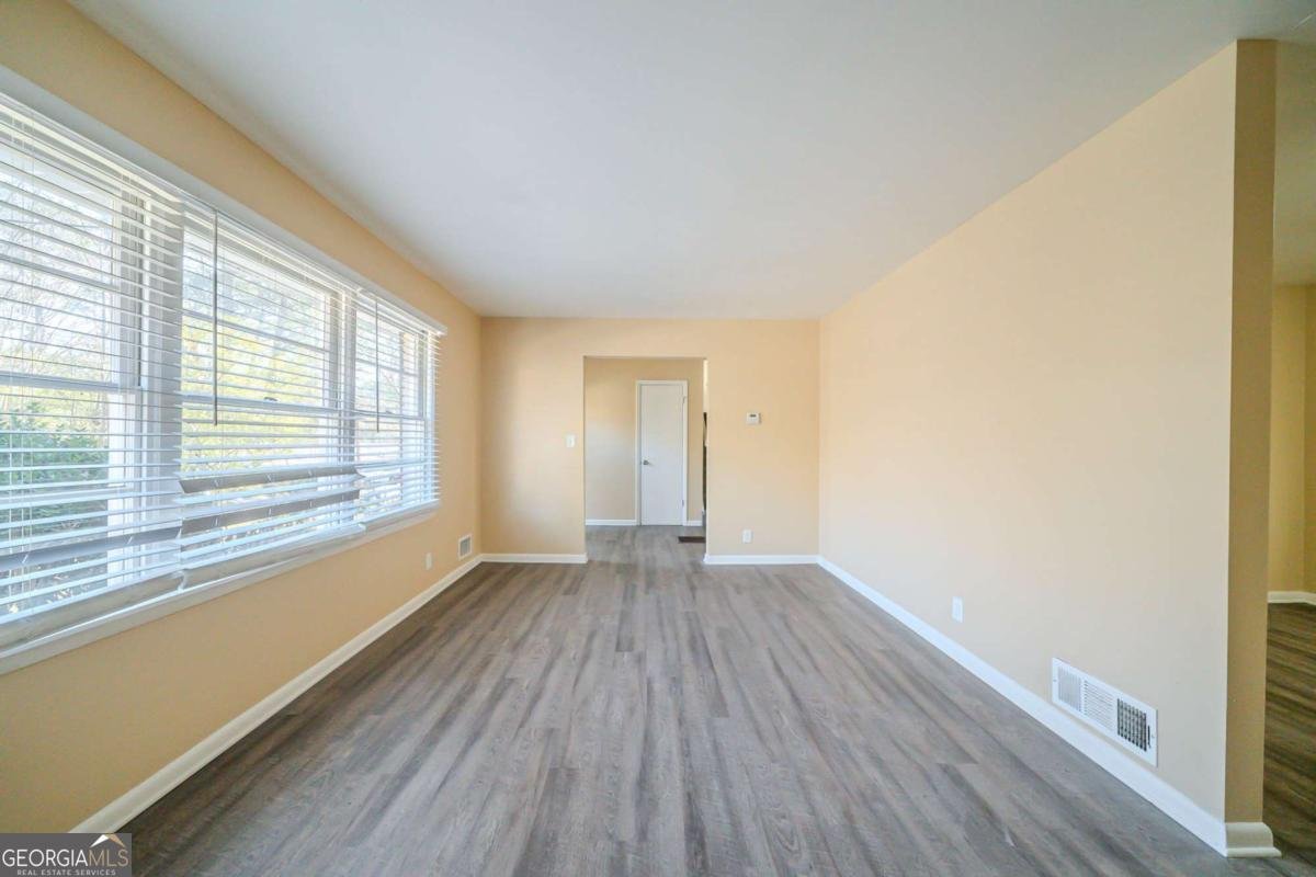 2725 Rainbow Forest Drive Decatur - 10