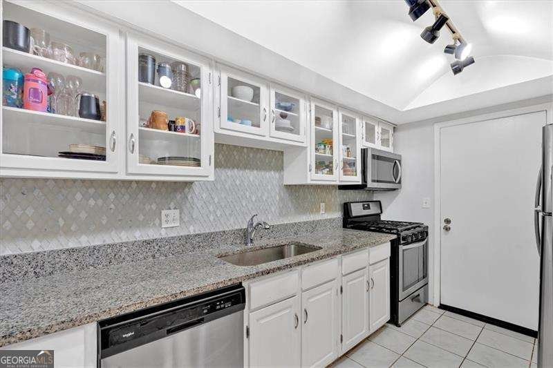 6851 Roswell Road Atlanta - 9
