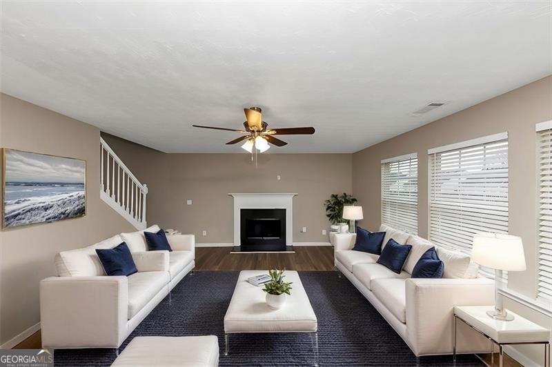 2114 BLACK OAK Lane Ellenwood - 16