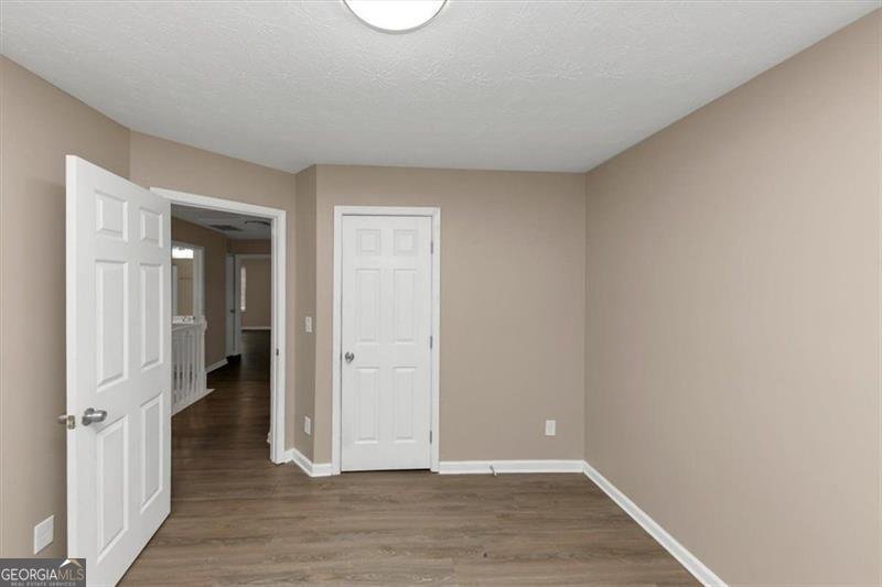 2114 BLACK OAK Lane Ellenwood - 24