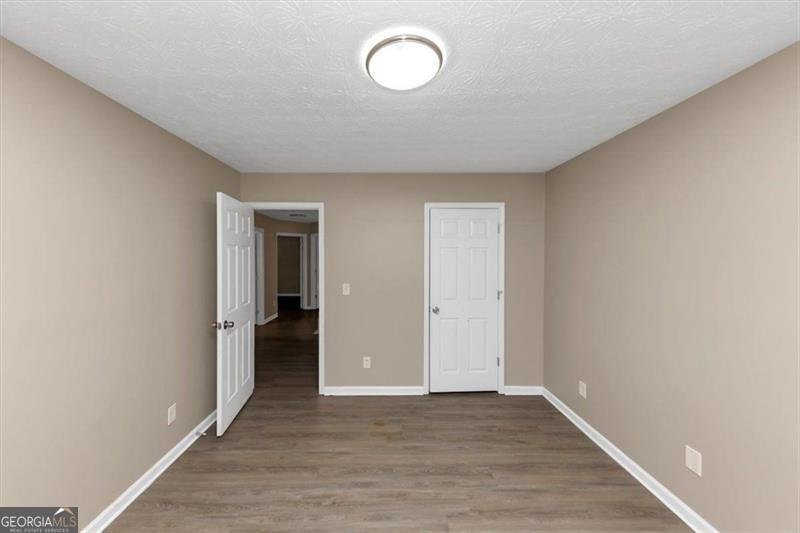 2114 BLACK OAK Lane Ellenwood - 27