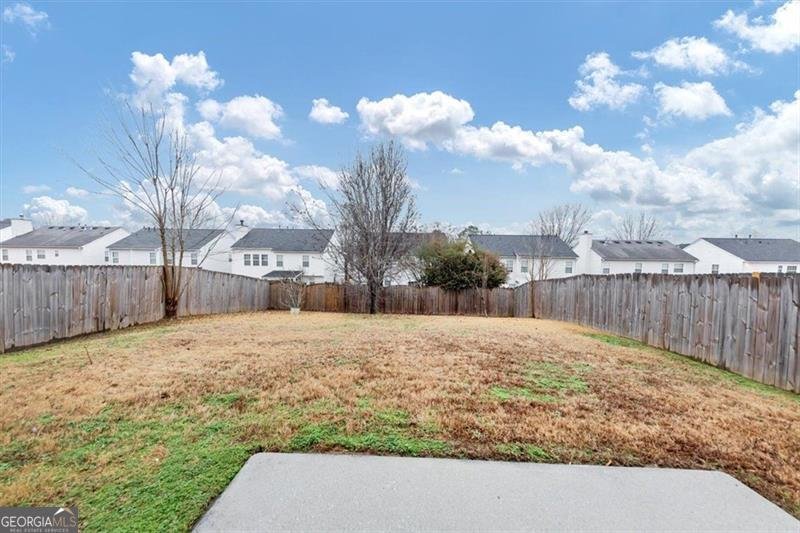 2114 BLACK OAK Lane Ellenwood - 39