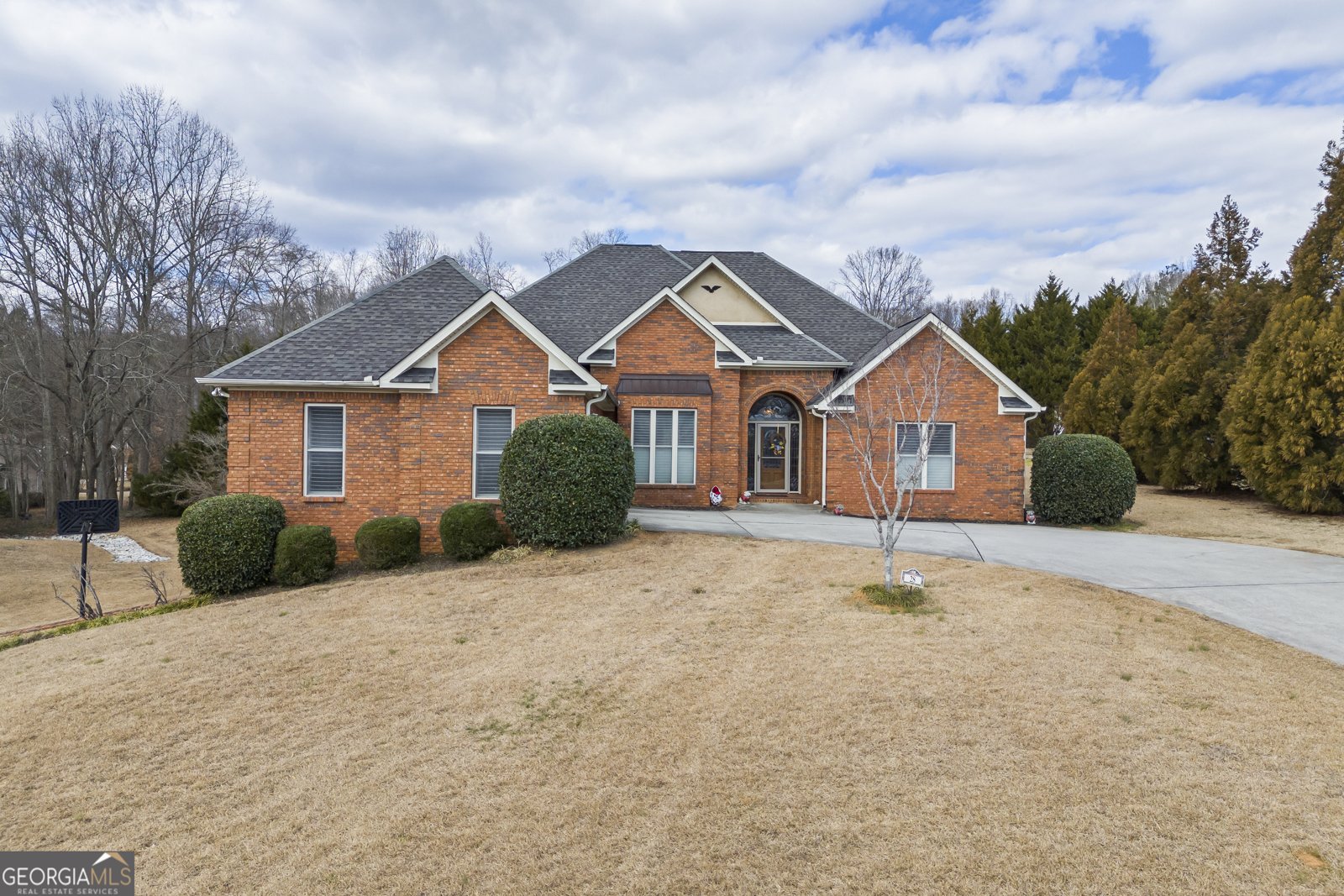 28 Huntington Drive Lavonia - 1