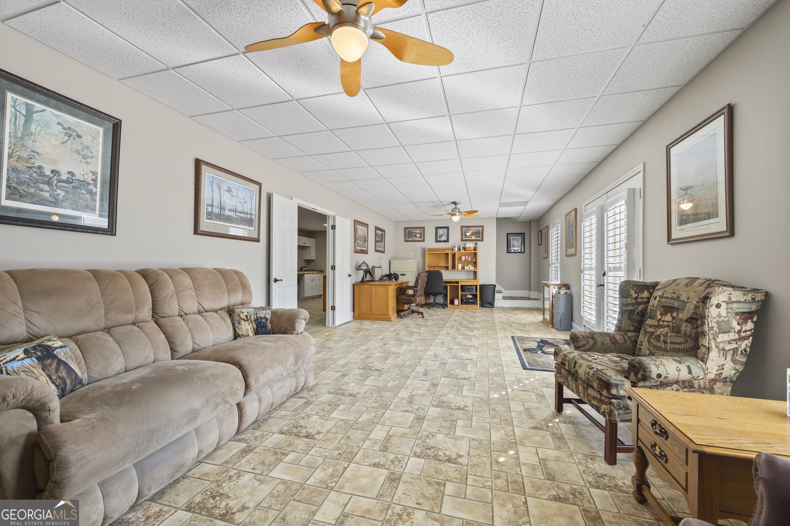 28 Huntington Drive Lavonia - 37
