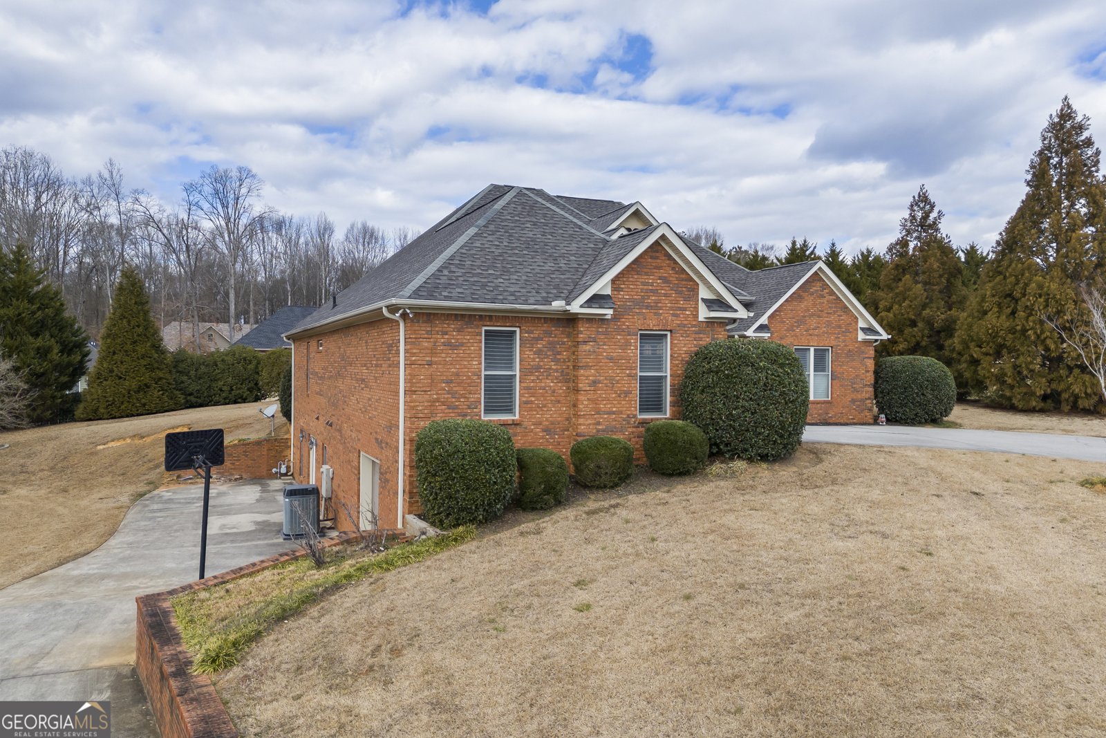 28 Huntington Drive Lavonia - 62