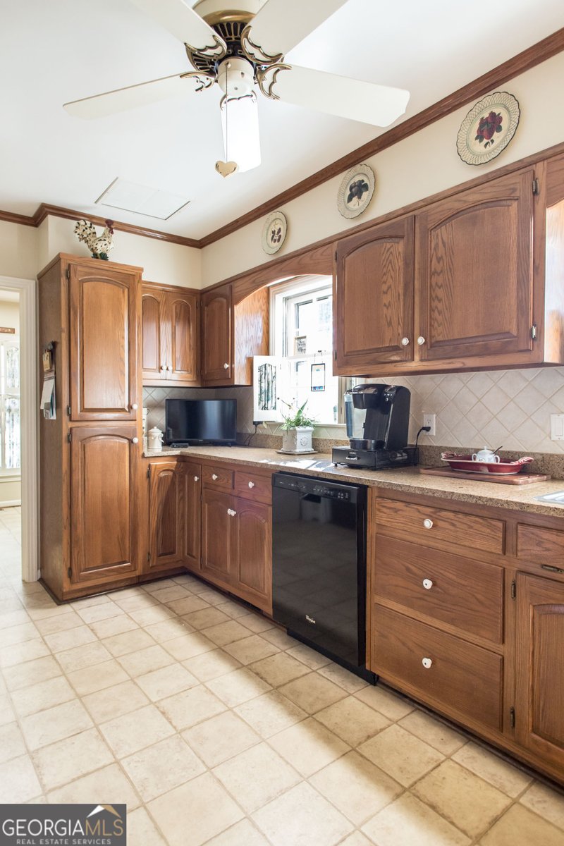 1601 Danora Drive Waycross - 24