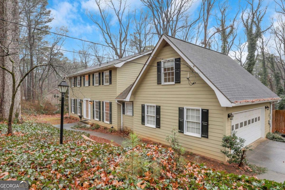 2225 Mountain Creek Drive Tucker - 2