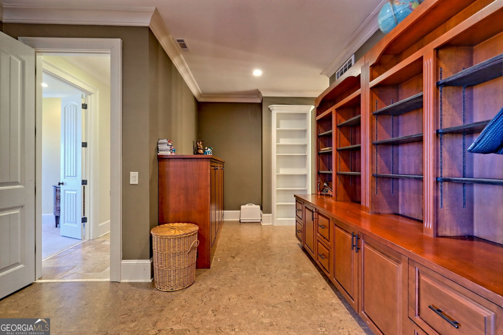 689 Waterfall Drive Clayton - 47