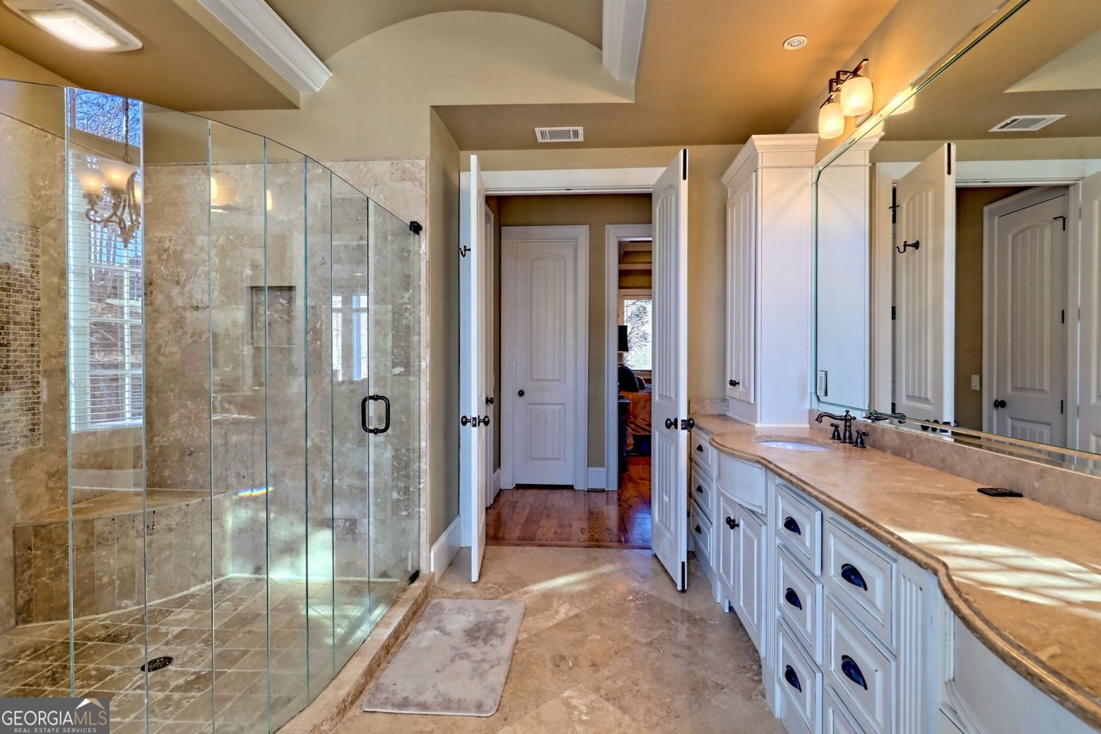 689 Waterfall Drive Clayton - 5