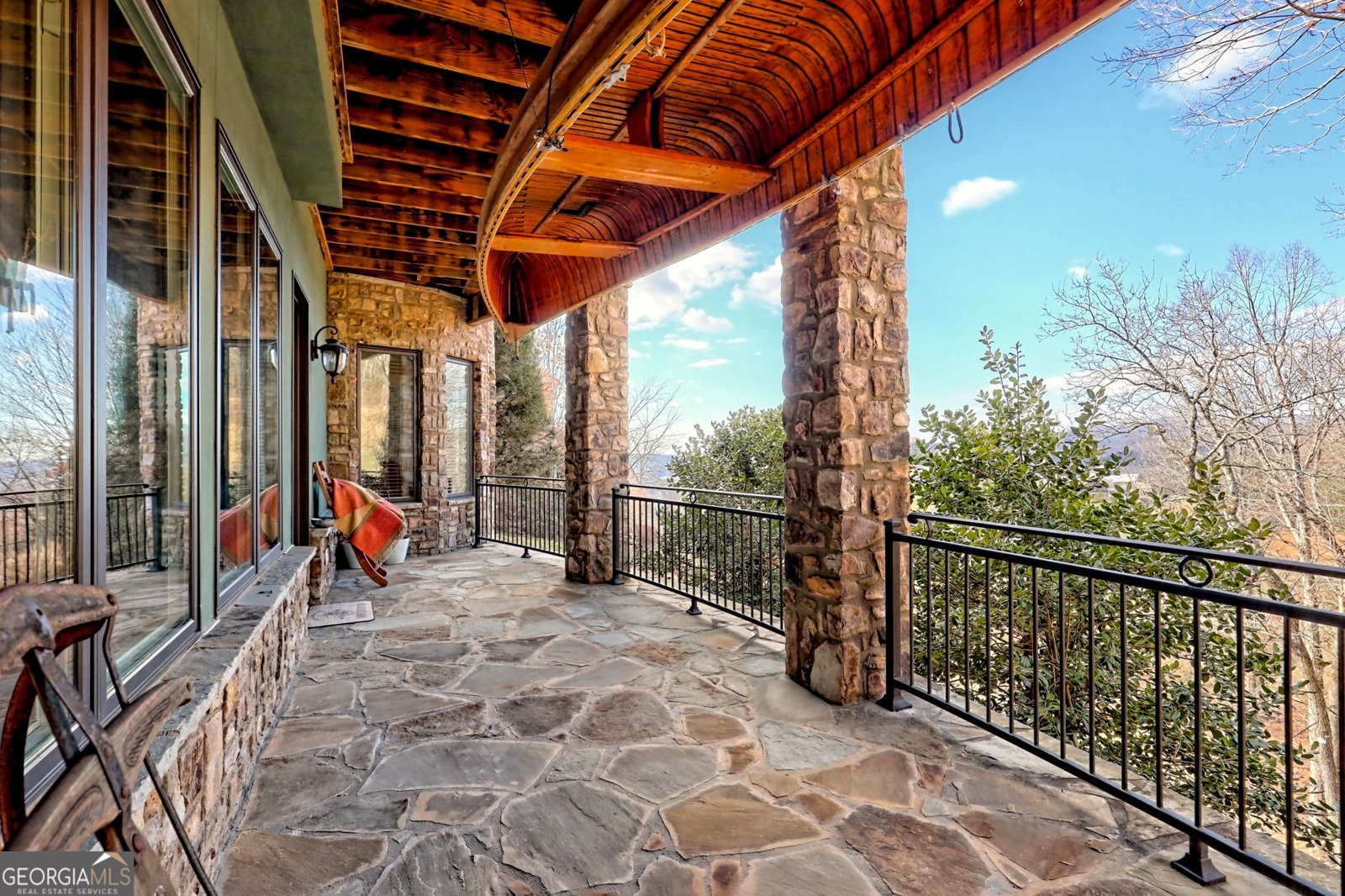 689 Waterfall Drive Clayton - 55