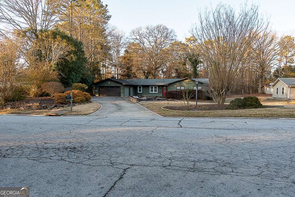 2341 Amberbrook Drive Conyers - 3
