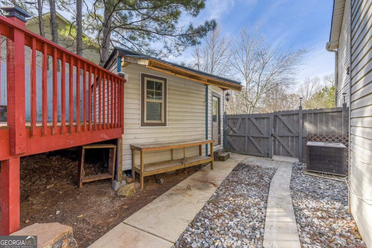 3886 CEDAR TRACE Lane Ellenwood - 28