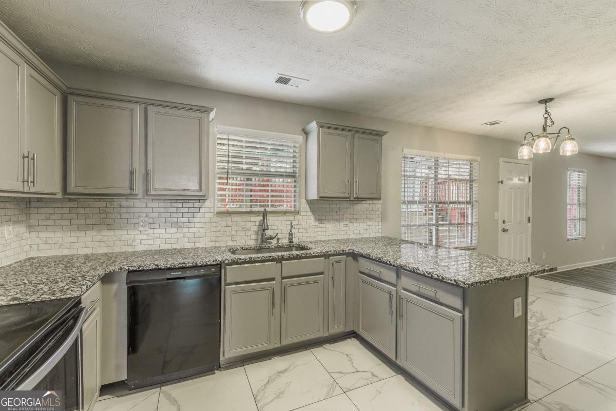 3886 CEDAR TRACE Lane Ellenwood - 7