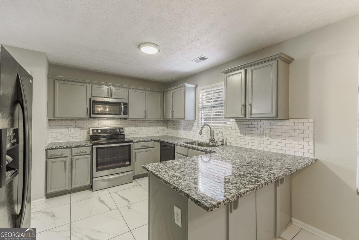 3886 CEDAR TRACE Lane Ellenwood - 8