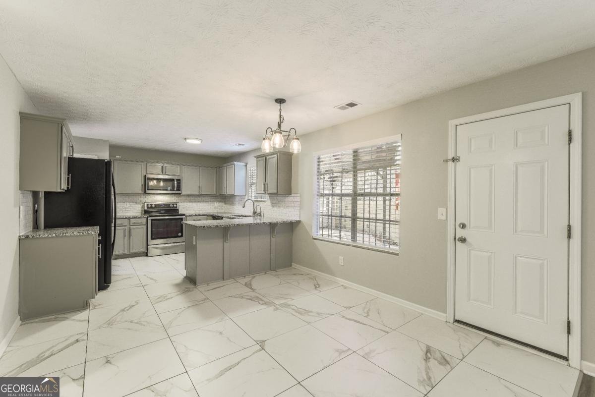 3886 CEDAR TRACE Lane Ellenwood - 9