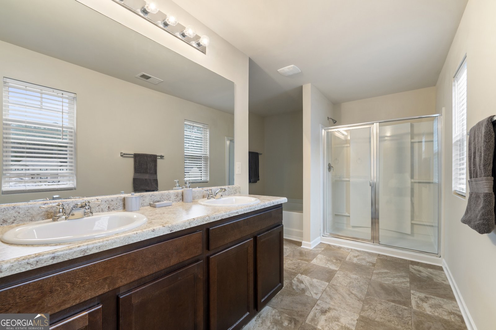 3720 Liverpool Way Atlanta - 18