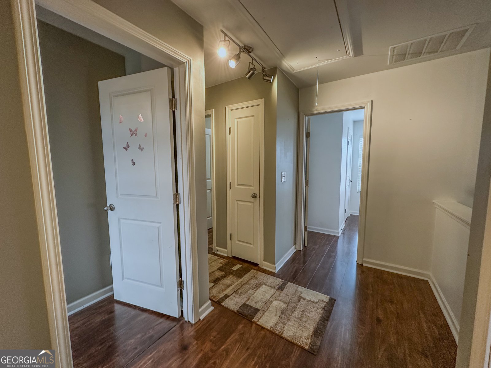 707 INDEPENDENCE Avenue Pendergrass - 18