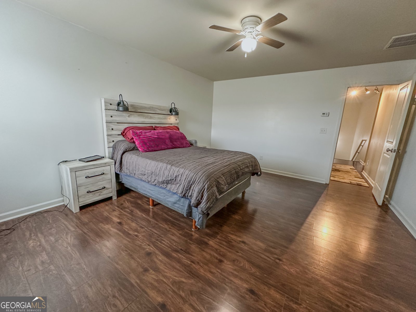 707 INDEPENDENCE Avenue Pendergrass - 21