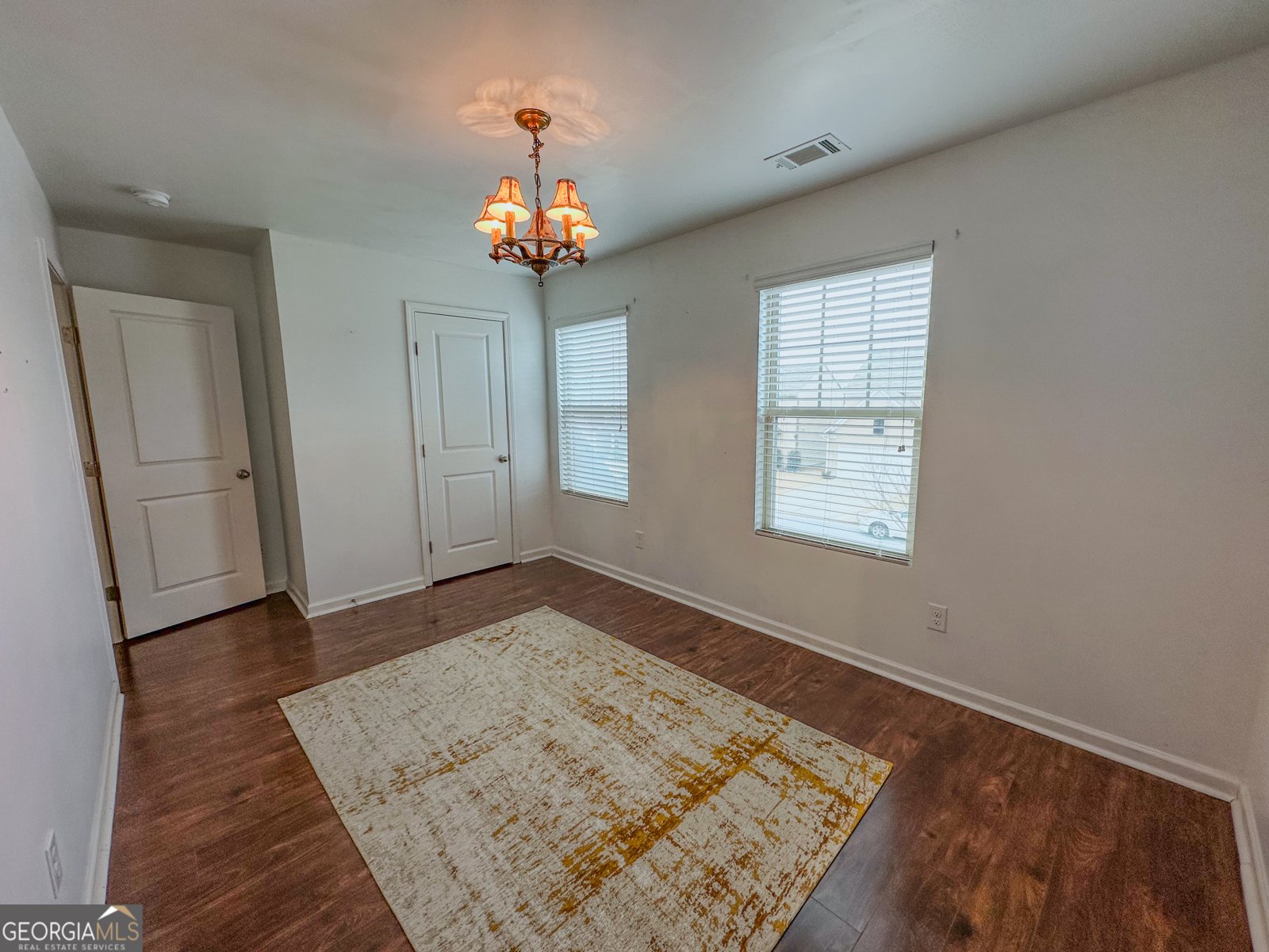 707 INDEPENDENCE Avenue Pendergrass - 33