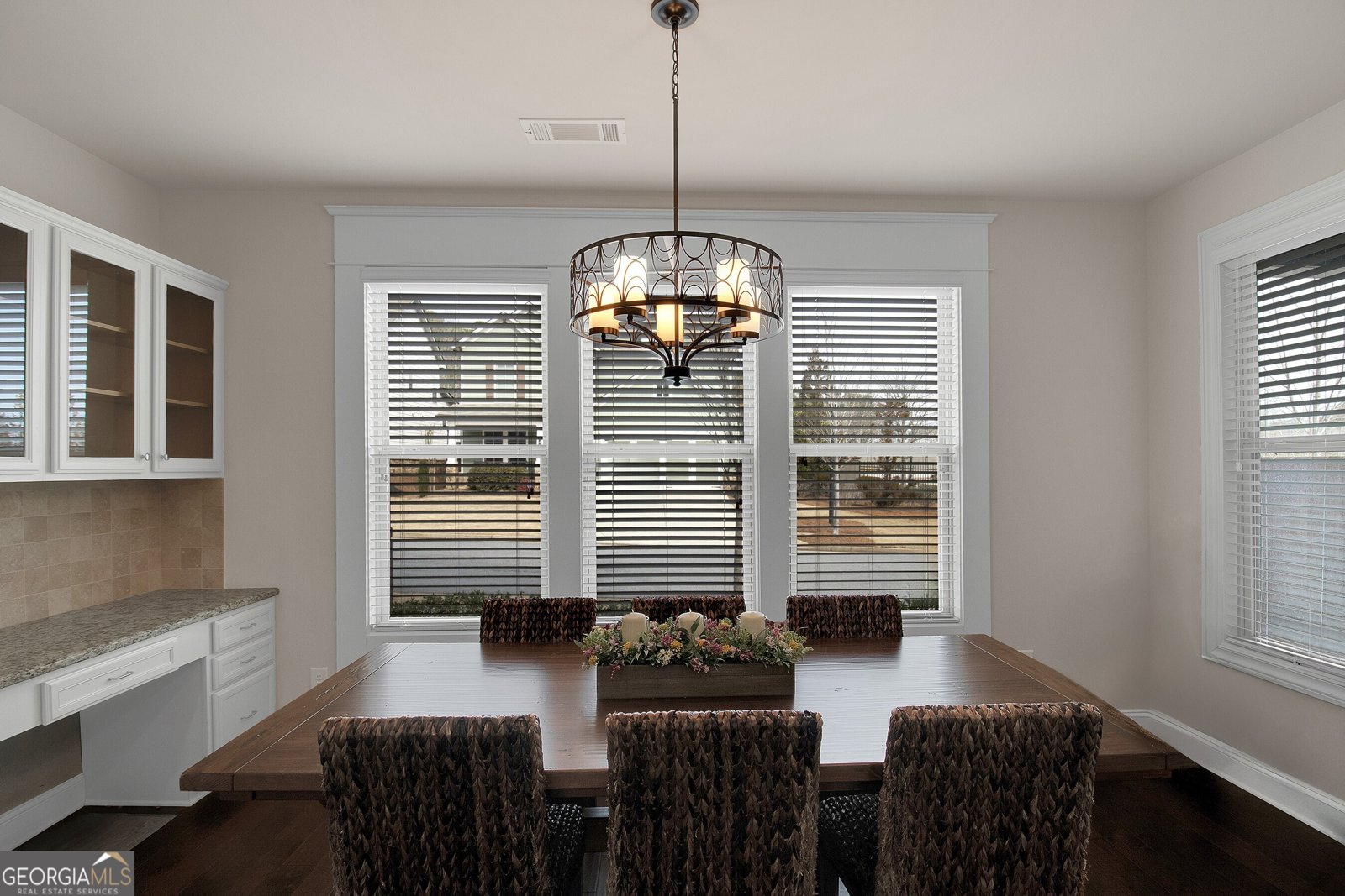 3000 Smyrna Grove Drive Smyrna - 25