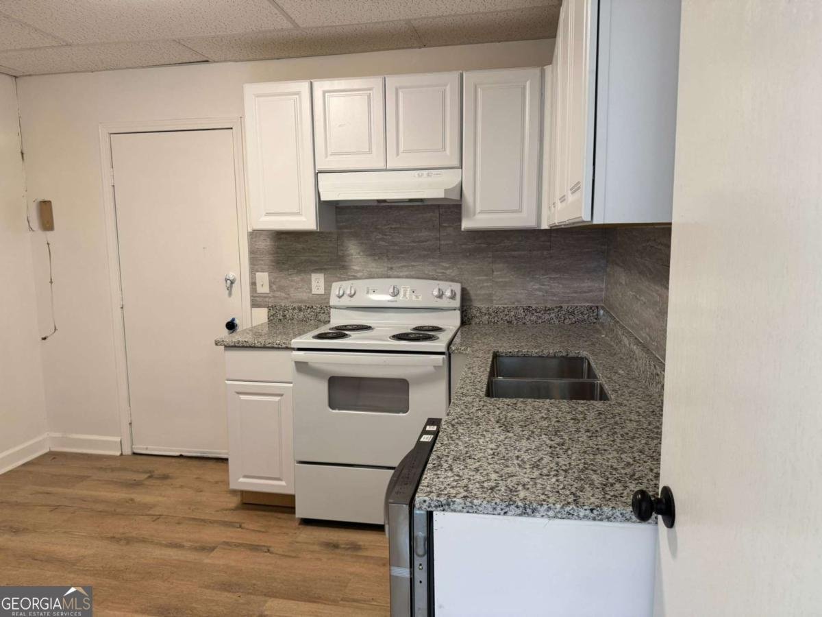 296 Grist Mill Lane Lawrenceville - 17