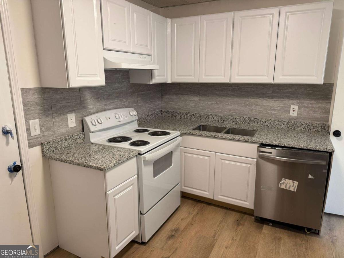 296 Grist Mill Lane Lawrenceville - 18