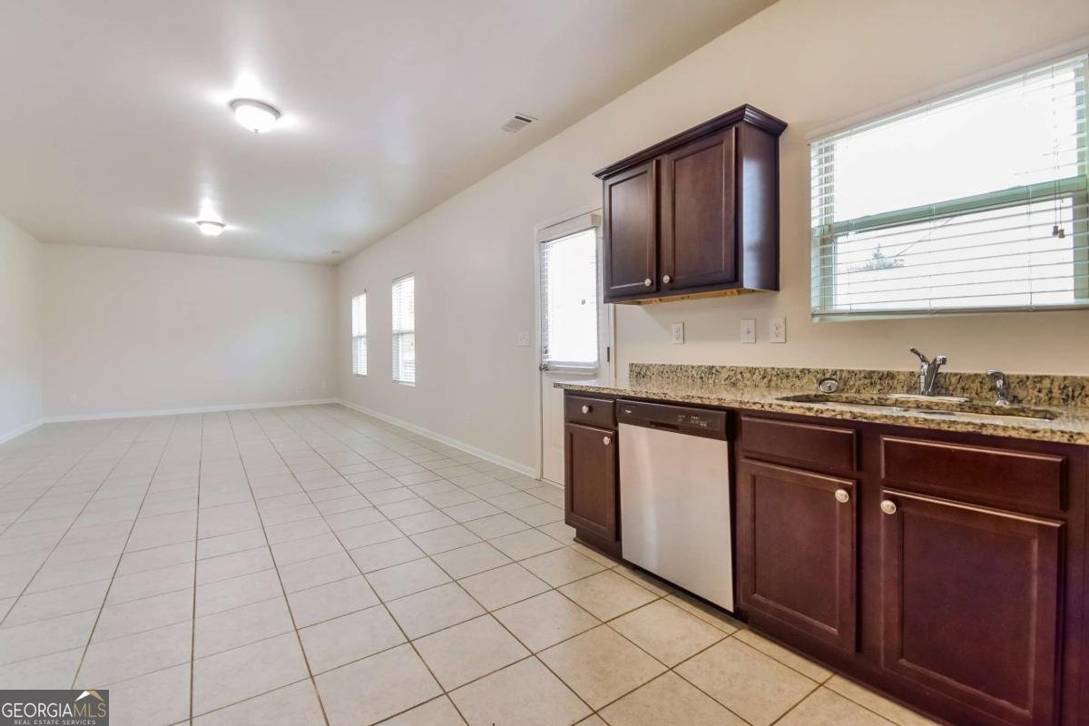 628 Independence Avenue Pendergrass - 6