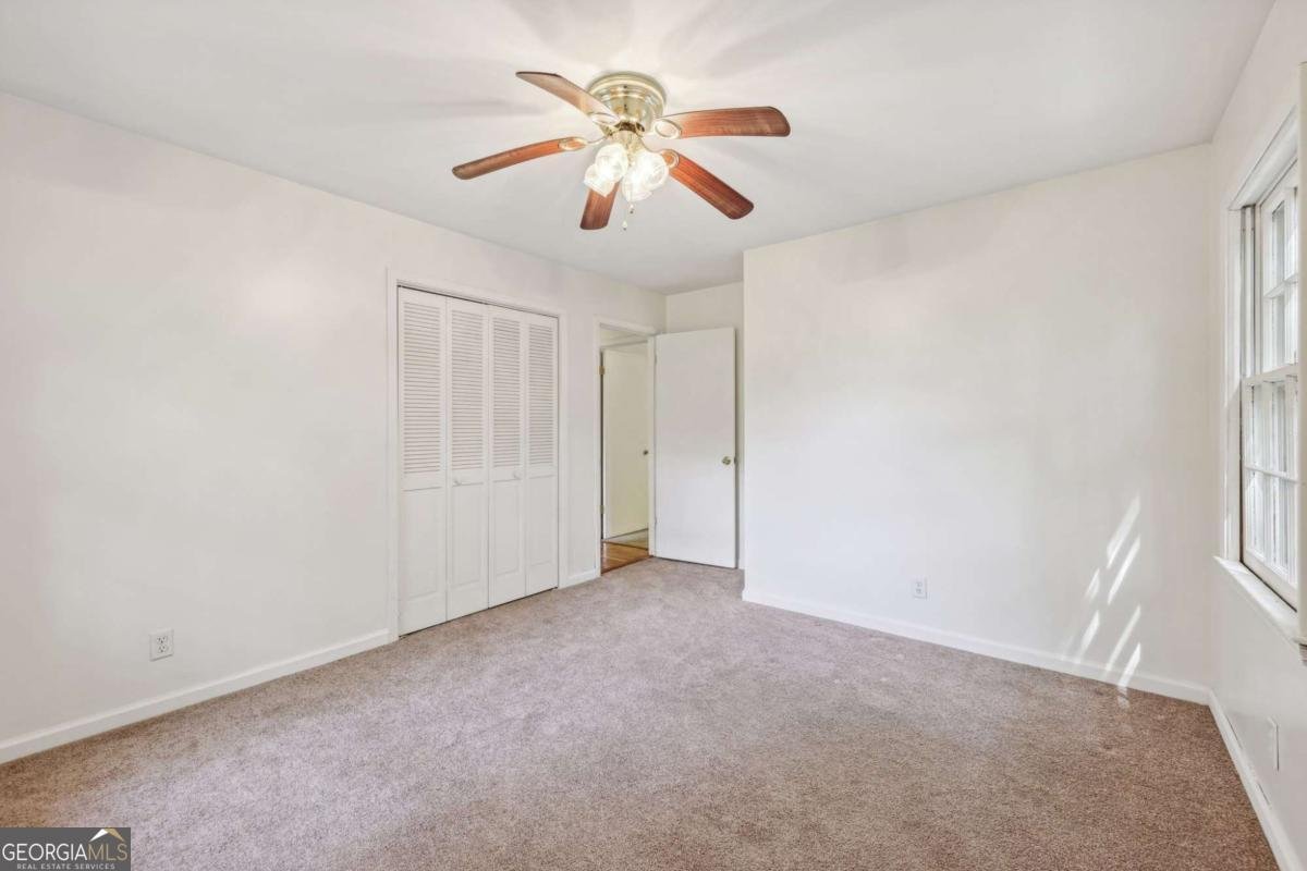19 Roving Hills Circle Cartersville - 25