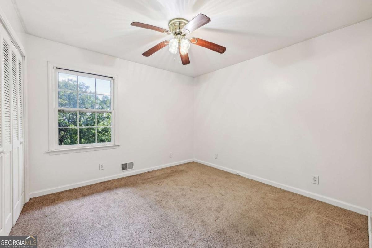 19 Roving Hills Circle Cartersville - 26