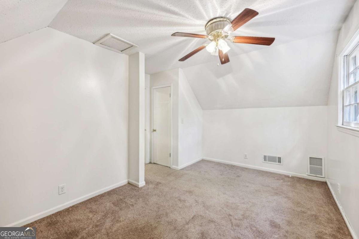 19 Roving Hills Circle Cartersville - 35