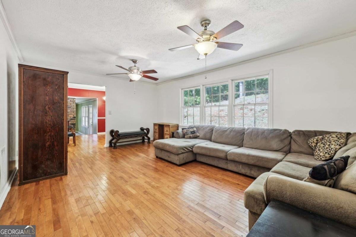 19 Roving Hills Circle Cartersville - 9