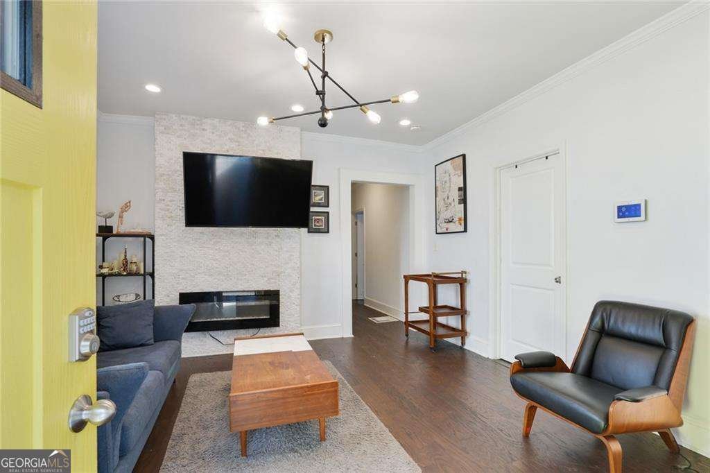 1018 Westmont Road Atlanta - 1
