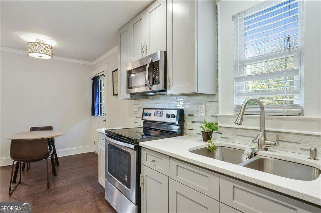 1018 Westmont Road Atlanta - 10