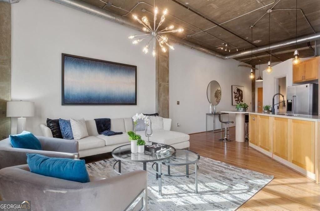 3235 Roswell Road Atlanta - 1