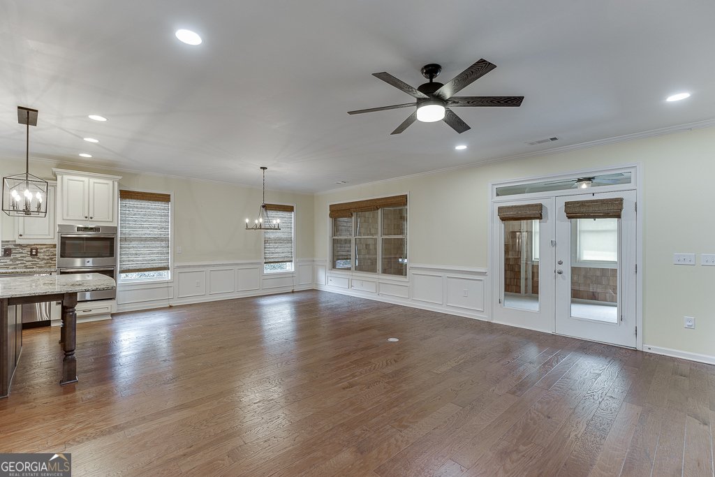 6815 Flagstone Way Flowery Branch - 10